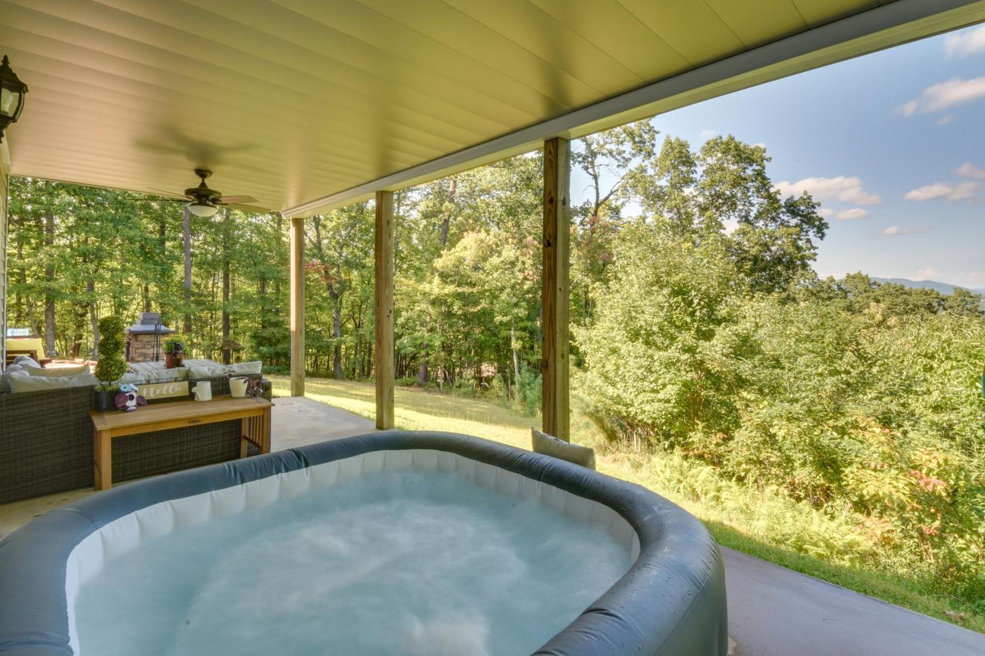 Lakemont Retreat Game Room, Hot Tub, And Mtn Views! Exteriér fotografie