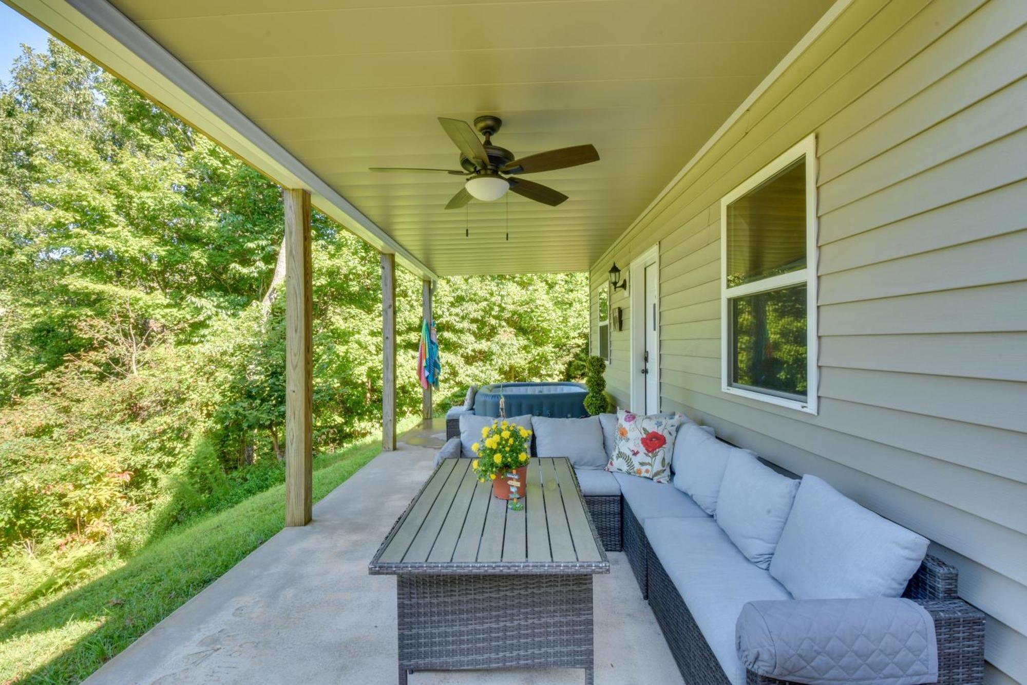 Lakemont Retreat Game Room, Hot Tub, And Mtn Views! Exteriér fotografie