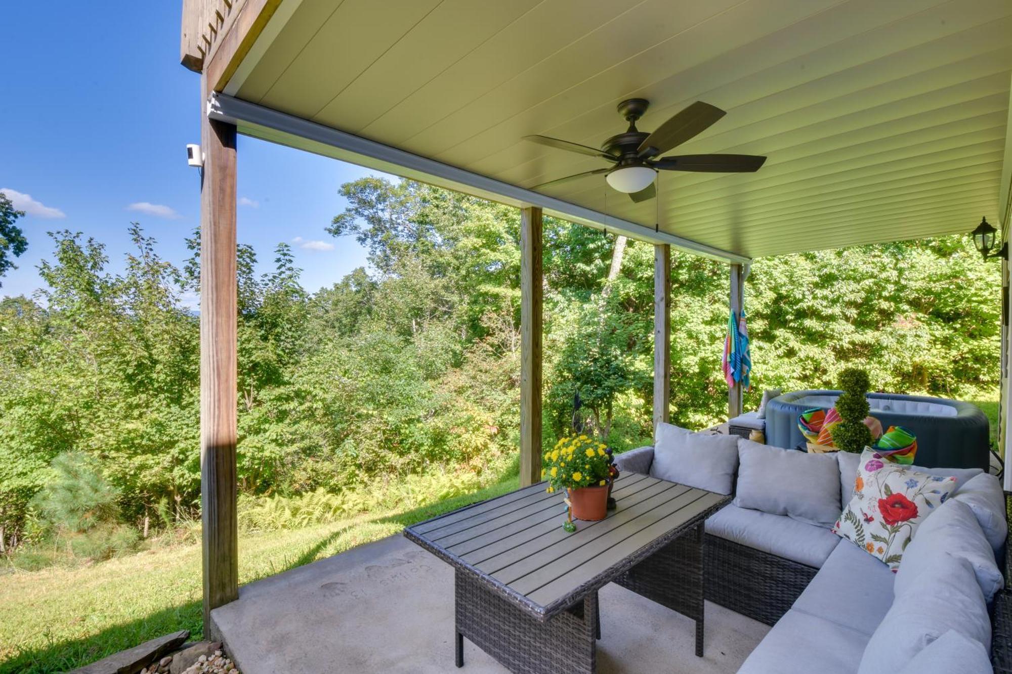 Lakemont Retreat Game Room, Hot Tub, And Mtn Views! Exteriér fotografie